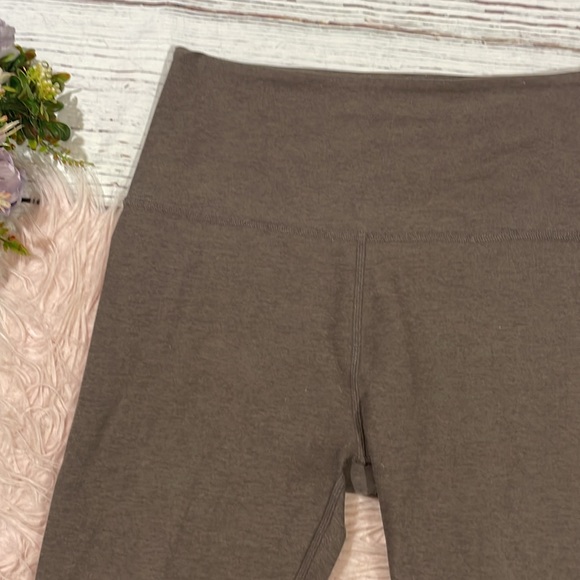 Beyond Yoga Spacedye Caught In The Midi High Waisted Legging Mocha - Picture 5 of 9